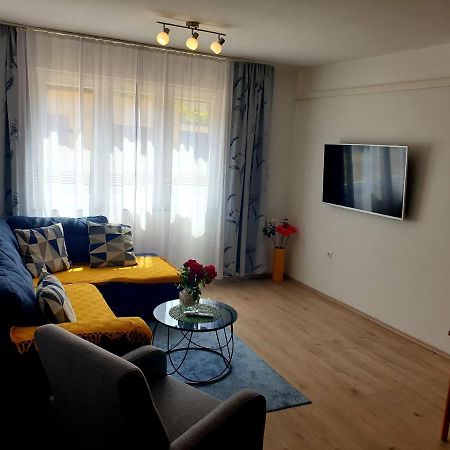 PUY Apartment Mon Cheri-Located In A Quiet Neighbourhood Near Beaches Free Parking מראה חיצוני תמונה