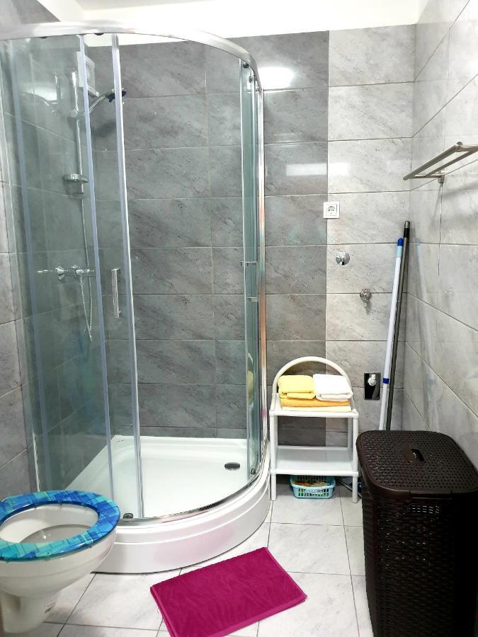 PUY Apartment Mon Cheri-Located In A Quiet Neighbourhood Near Beaches Free Parking מראה חיצוני תמונה