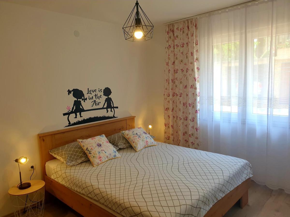 PUY Apartment Mon Cheri-Located In A Quiet Neighbourhood Near Beaches Free Parking מראה חיצוני תמונה